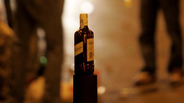 Valencia prohibirá el botellón en Fallas