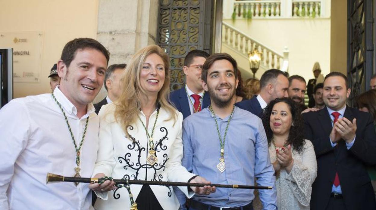La alcadesa de Catellón, Amparo Marco, el día que cogió la vara de mando del Ayuntamiento
