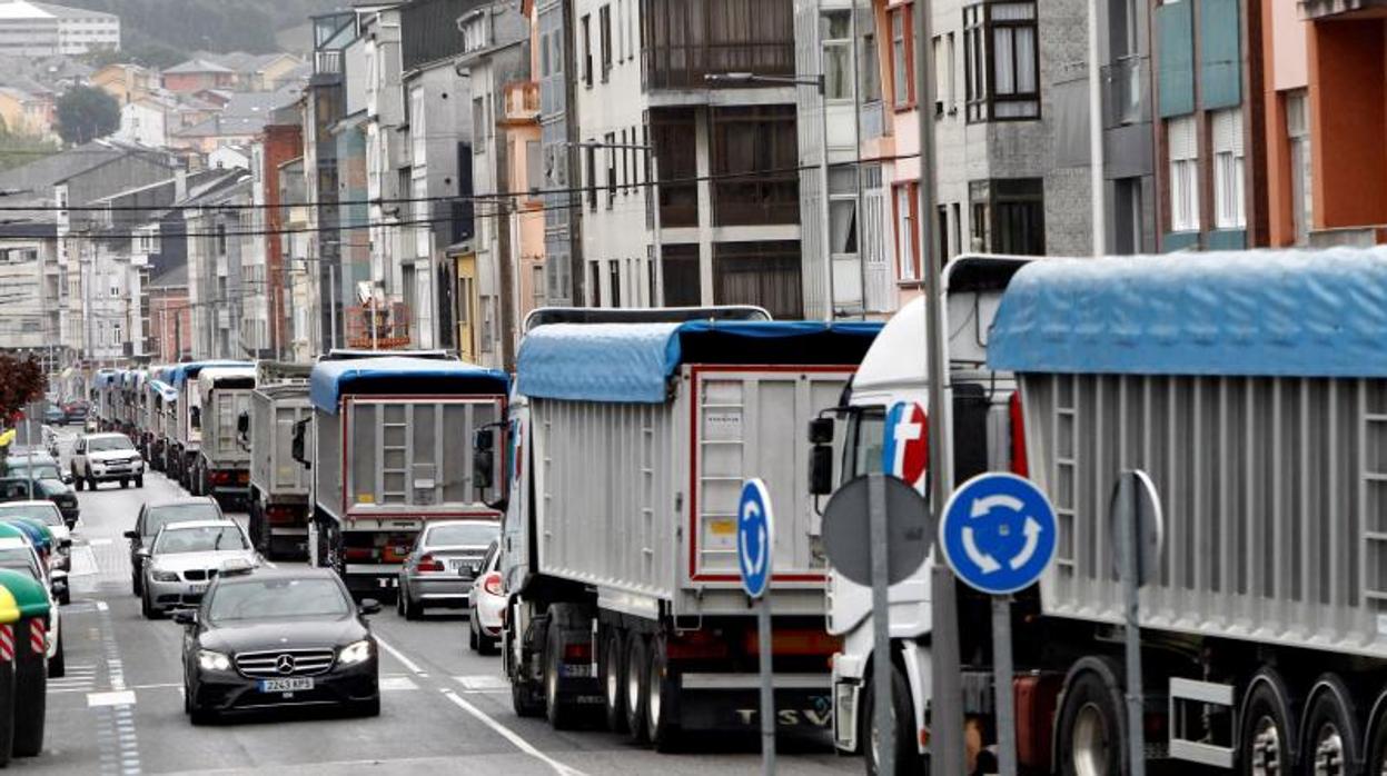 Camiones parten este martes de As Pontes rumbo a Madrid