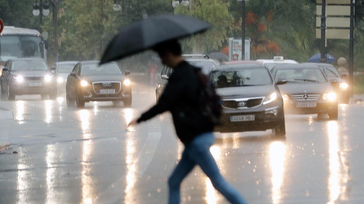 Imagen tomada este martes de lluvia en Valencia