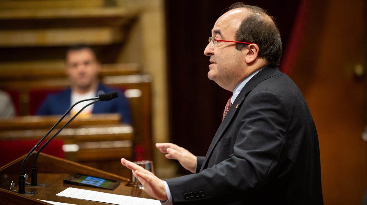 Miquel Iceta, líder del PSC, en el Parlamento de Cataluña