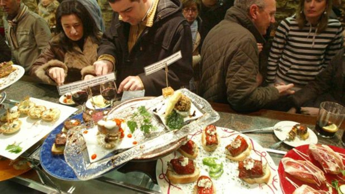 Pintxos en un bar del País Vasco