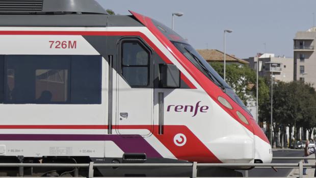 Un tren atropella a un vecino en L'Hospitalet (Barcelona) durante la tormenta