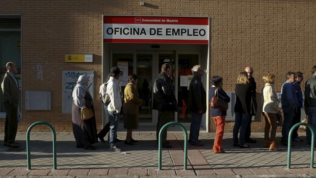 El paro baja un 2,9% en la Comunidad de Madrid en el tercer trimestre