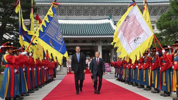 El presidente coreano elogia al Rey por defender la unidad de España