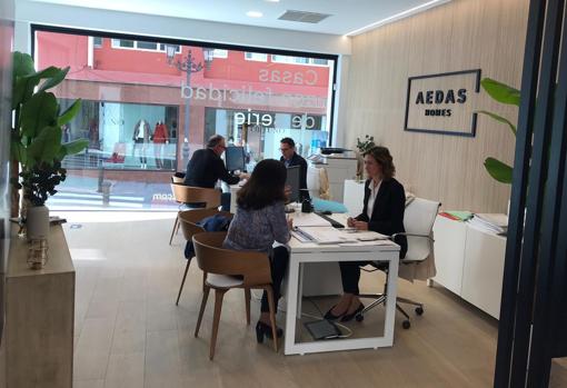 AEDAS Homes abre una nueva oficina de ventas en el centro de Alicante