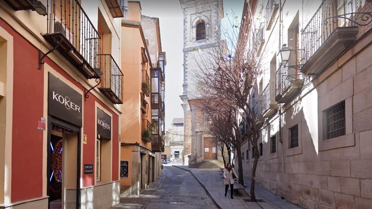 Desde este lunes, la calle Alfonso X estarrá cortada al tráfico