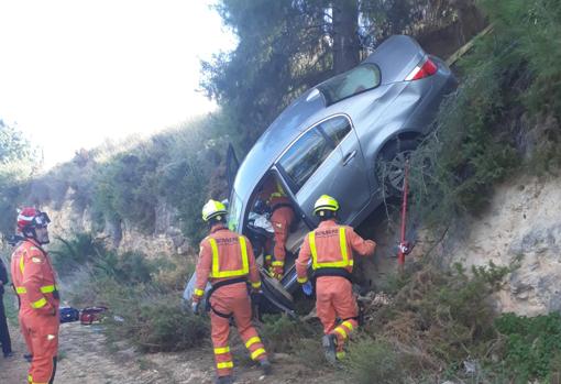 Imagen de la actuación de los bomberos en el lugar de los hechos