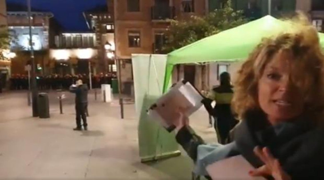 Tres detenidos durante la protesta contra un acto de Vox en Bilbao