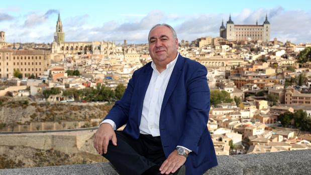 Tirado: «La agricultura no se defiende subido a caballo; los agricultores votan al partido del campo, el PP»