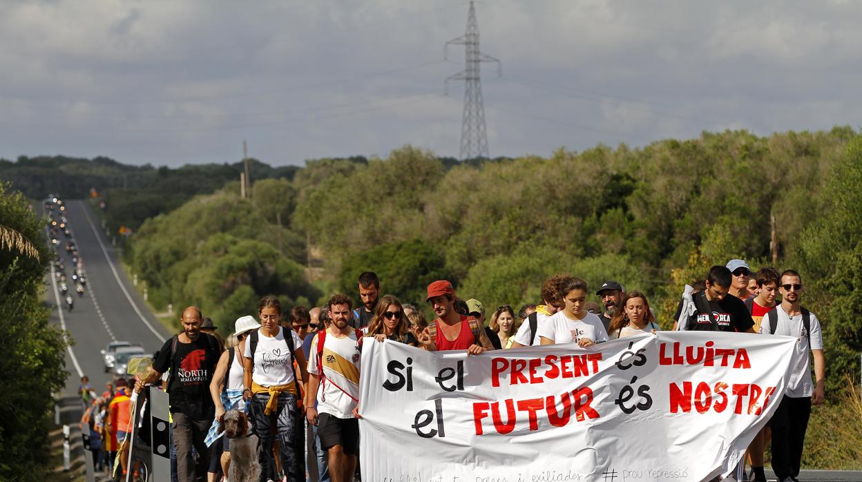 Imagen de la marcha del pasado 27 de octubre. Fotografía cedida por el diario «Menorca»