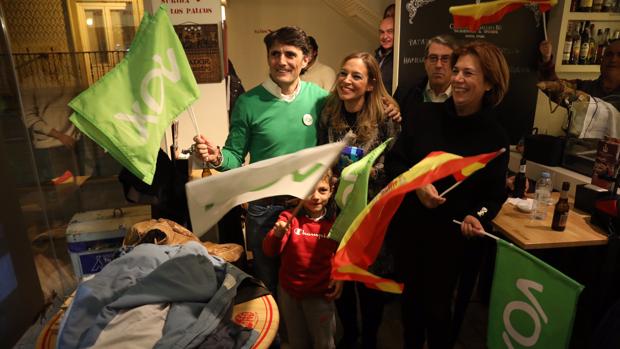 El PP suma un escaño más en Palencia y Valladolid, y Vox se estrena en cinco provincias