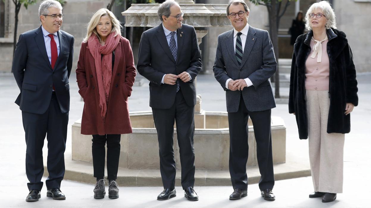 Quim Torra recibió ayer a Francesc Homs, Joana Ortega, Artur Mas e Irene Rigau, por el quinto aniversario de la consulta soberanista del 9N, por la que todos ellos fueron condenados