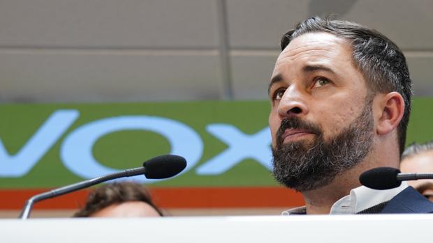 Abascal, sobre el preacuerdo de Gobierno: «El PSOE se abraza al comunismo bolivariano»