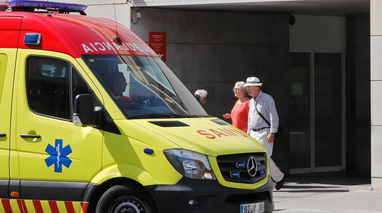 Imagen de archivo de una ambulancia