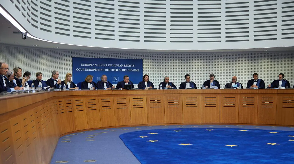 Los magistrados del Tribunal Europeo de Derechos Humanos