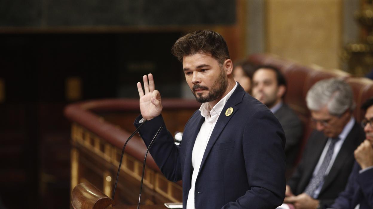 Rufián, en la tribuna de oradores del Congreso