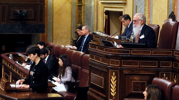 ERC monta el primer número de la constitución de las Cortes al citar a Junqueras, Forn, Turull y Sànchez