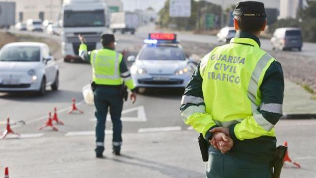 Muere atropellado por un camión en Albacete tras bajar de su vehículo en la A-31