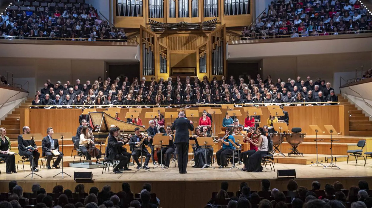 Cientos de cantantes aficionados entonan «El Mesías» de Händel en el Auditorio Nacional