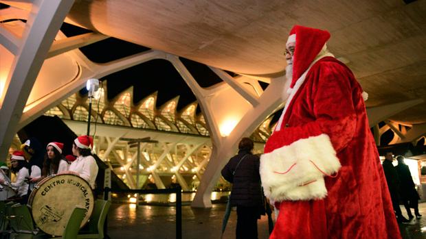 Navidad en Valencia: mercado, cuentacuentos y talleres infantiles en la Ciudad de las Artes y las Ciencias