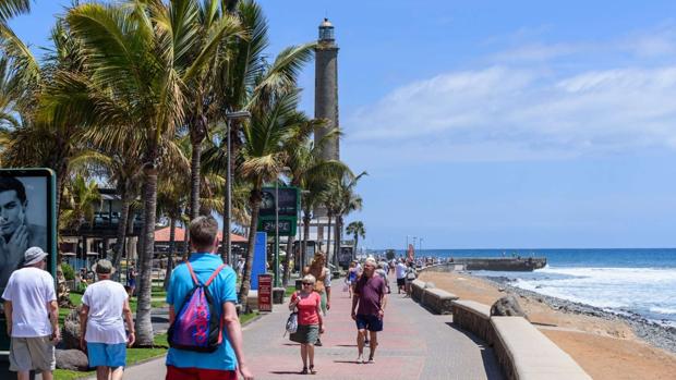 El turismo internacional cae un 2,1% en Canarias en noviembre