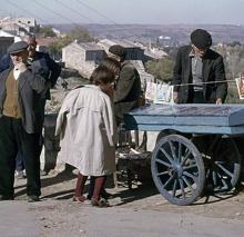 Puesto de «chuches» en el puente de San Martín