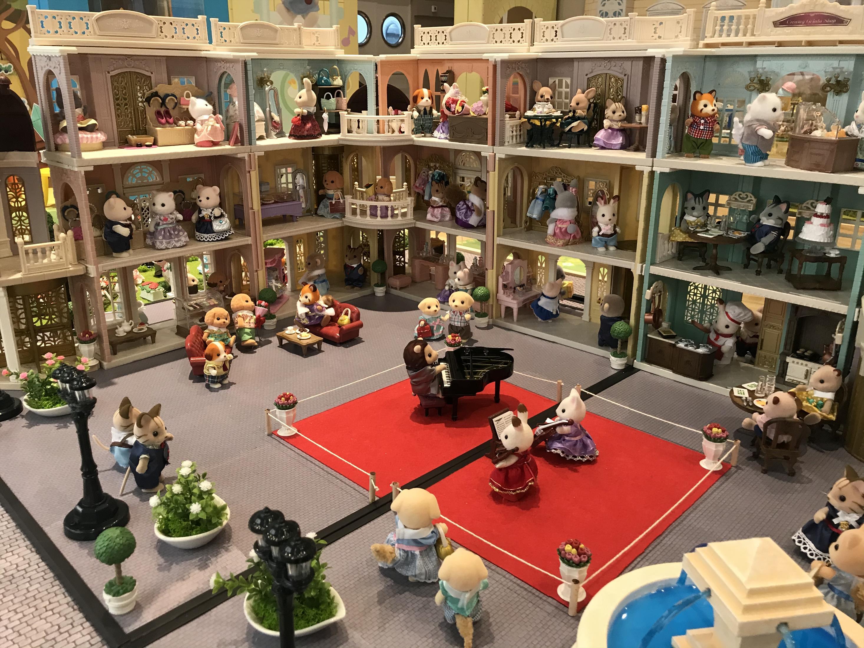 Plan para niños en Valencia: Sylvanian Families cobra vida esta Navidad en el Ateneo Mercantil