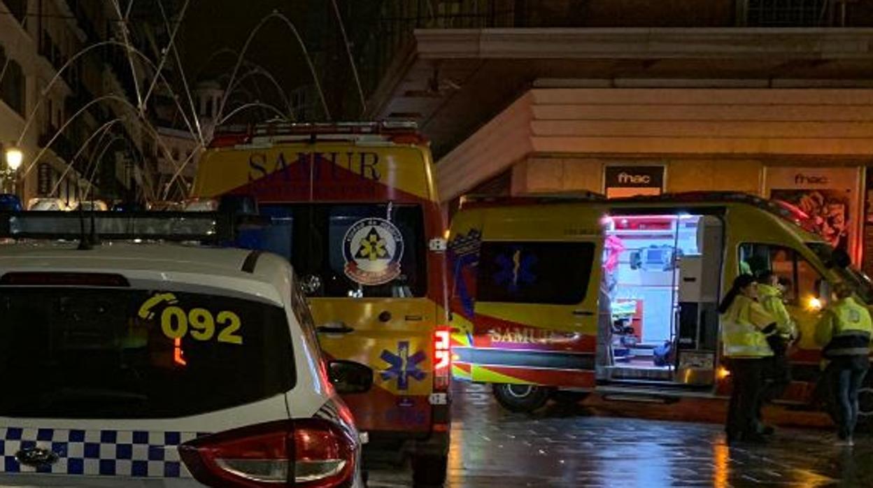 Muere un hombre de 65 años atropellado por un camión de la basura en el centro