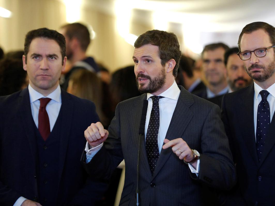 Pablo Casado y Javier Maroto, el Día de la Constitución en el Congreso