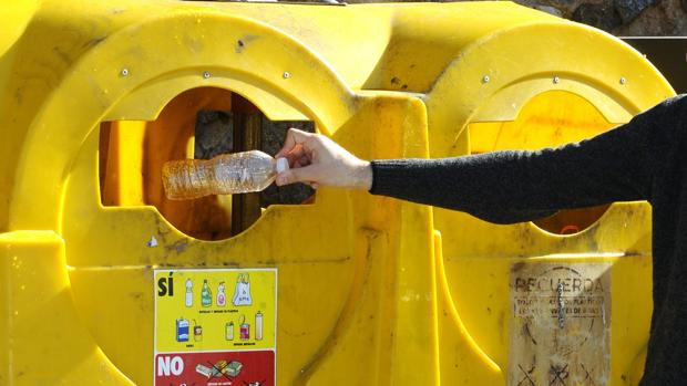 Cada aragonés ya recicla una media de 2.300 envases al año