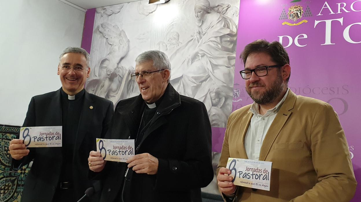 Braulio Rodríguez ha sido el encargado de presentar este jueves esta octava edición en la Archidiócesis de Toledo, acompañado del vicario episcopal de Apostolado Seglar, Emilio Palomo, y del delegado episcopal, Isaac Martín