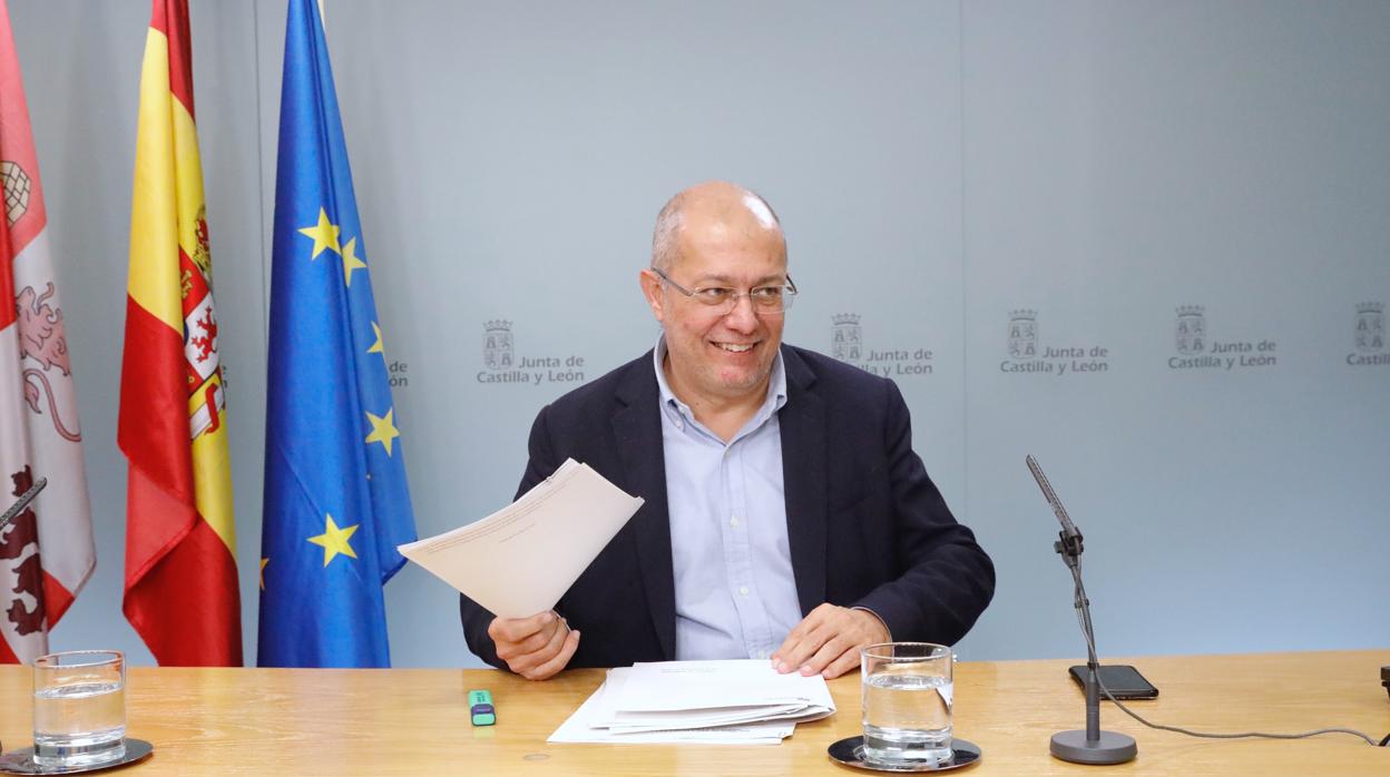 El consejero portavoz Francisco Igea, en la rueda de prensa posterior al Consejo de Gobierno