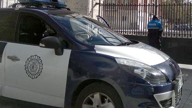 Detenido por golpear y amenazar a su madre, que pide auxilio a la Policía