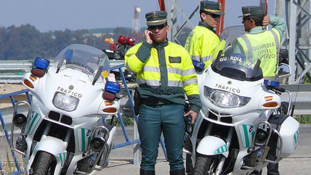 Detenido un hombre semiincosciente que trataba de huir por mar en La Coruña