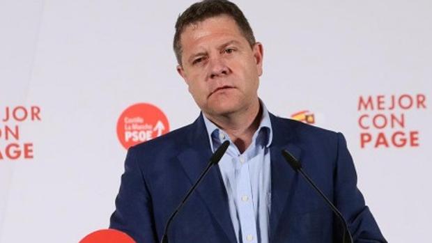 Page recibe una carta muy incómoda en un momento crucial