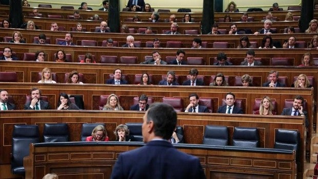 Mañueco lamenta que Pedro Sánchez «no mida las consecuencias de lo que ha pactado»