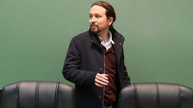 Del Podemos decrépito al sofá de La Moncloa: viaje en doce meses