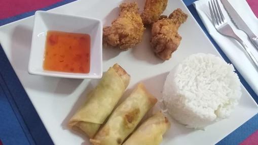 Cocina tradicional filipina servido en este restaurante