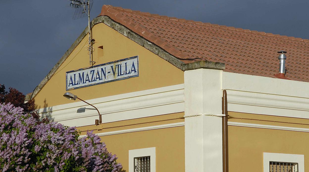 Estación de tren de Almazán (Soria)