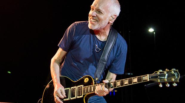 Peter Frampton corona el Guitar BCN