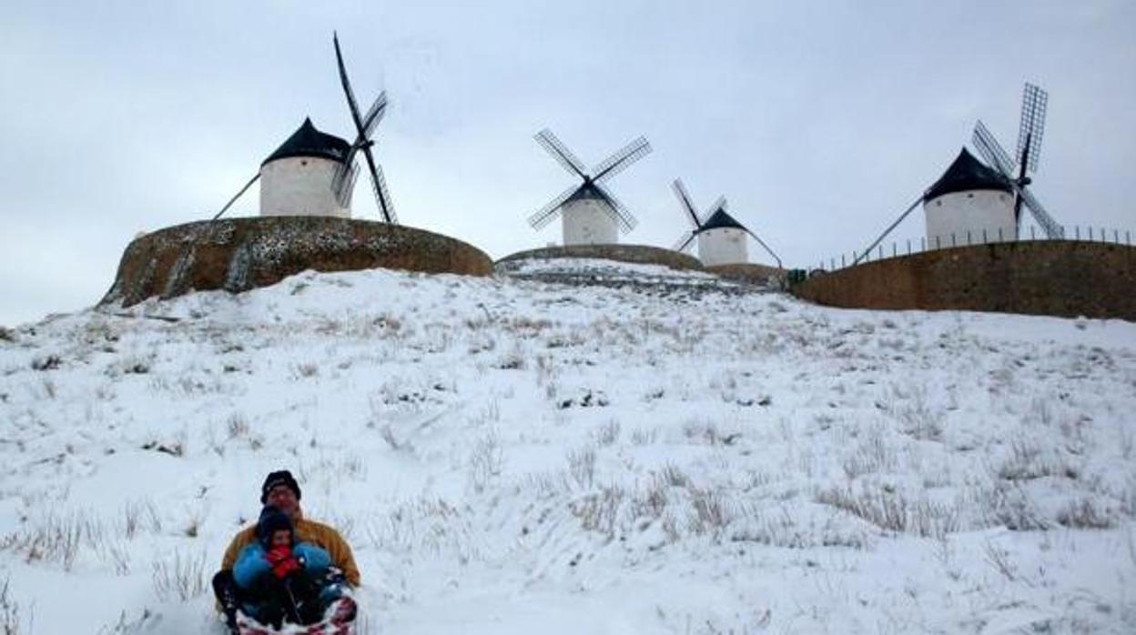 El fin de semana se van a deplomar de las temperaturas entre 8 y 10 grados