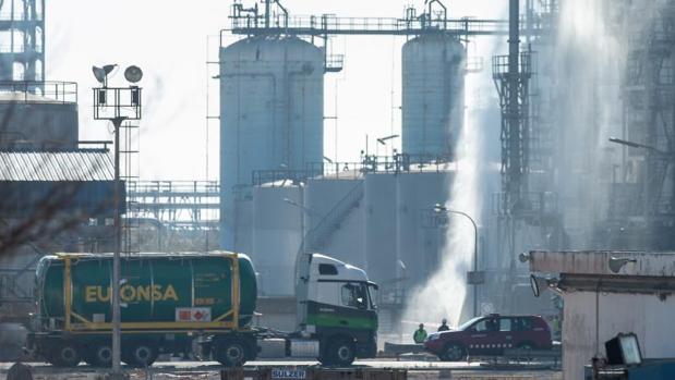 Acaba el trasvase del tanque de propileno afectado por la explosión