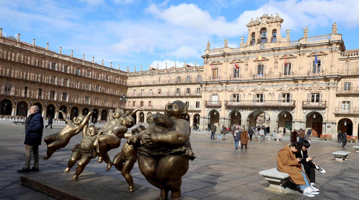 Obra «Tierra soleada», del artista chino Xu Hongfei, que estará ubicada temporalmente en la Plaza Mayor de Salamanca con motivo de la celebración del Año Nuevo Chino