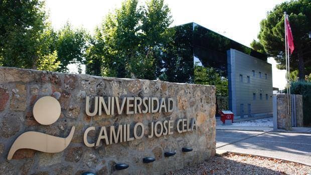 La Camilo José Cela cocina un informe para blanquear la trama de las tesis plagiadas