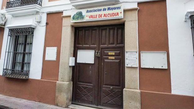 Ocho meses cárcel por quitar dinero a pensionistas de Almodóvar del Campo