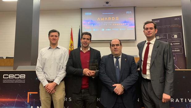 Una empresa gallega, premiada por la eficacia de su dron para terminar con la avispa asiática