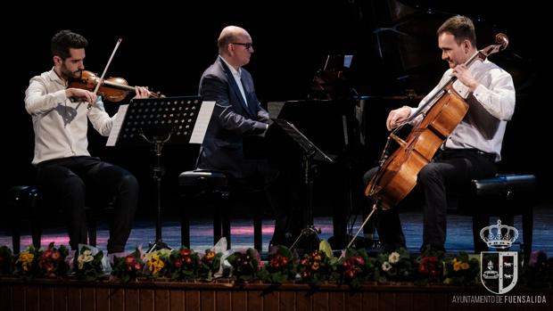 Música de tango para honrar a san Blas en Fuensalida