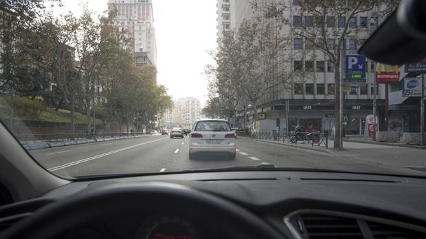 La remodelación de plaza de España suprime un carril de circulación en la calle Princesa