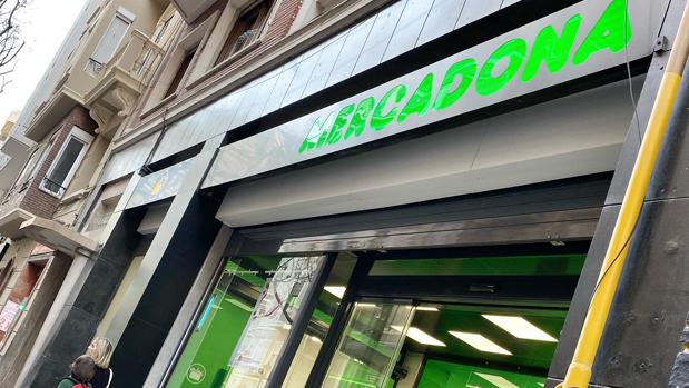 Sueldo de 3.800 euros y contrato fijo: Mercadona busca personal en su nuevo portal de empleo